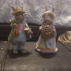Charming Rabbit Figurines with Carrots and Beehive